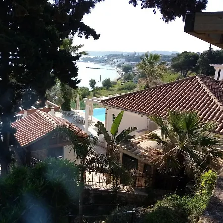 Driftwood بيت للعطل